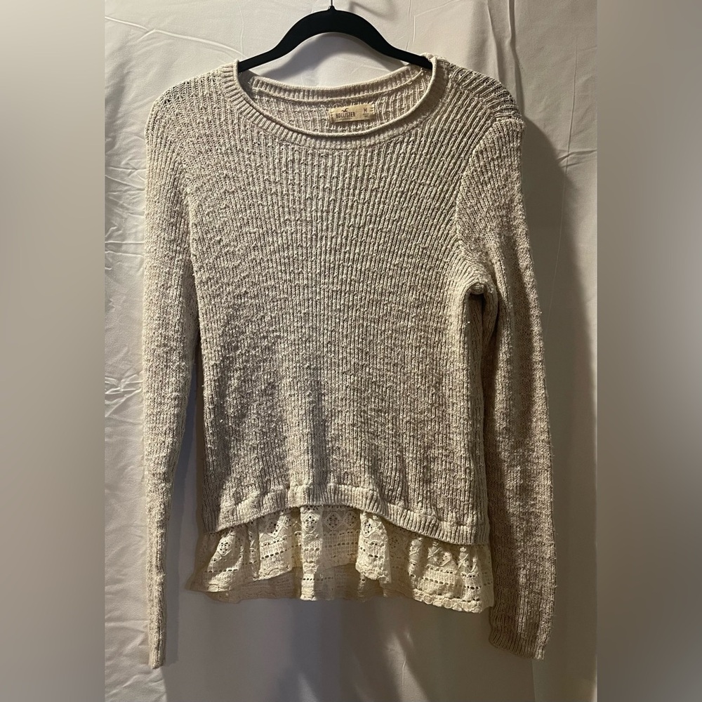 Hollister Cream Long Sleeve Top